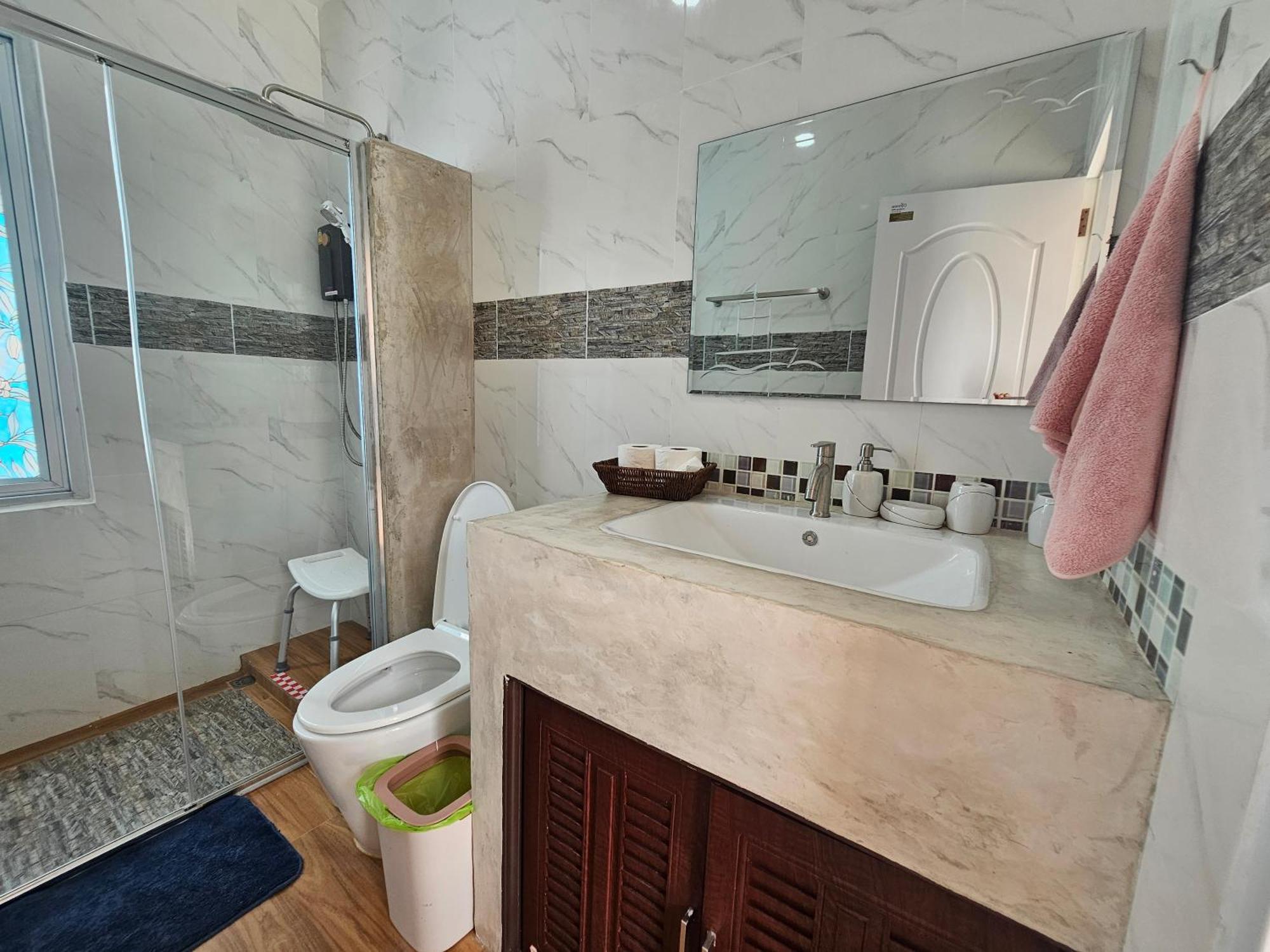 Andaman Homestay Villa At Rawai Ban Saiyuan Dış mekan fotoğraf